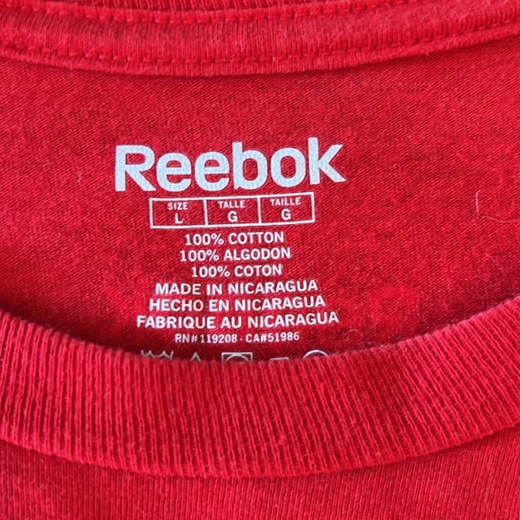 Chicago Blackhawks Hockey TOEWS 19 Tee Shirt - Picture 3 of 7